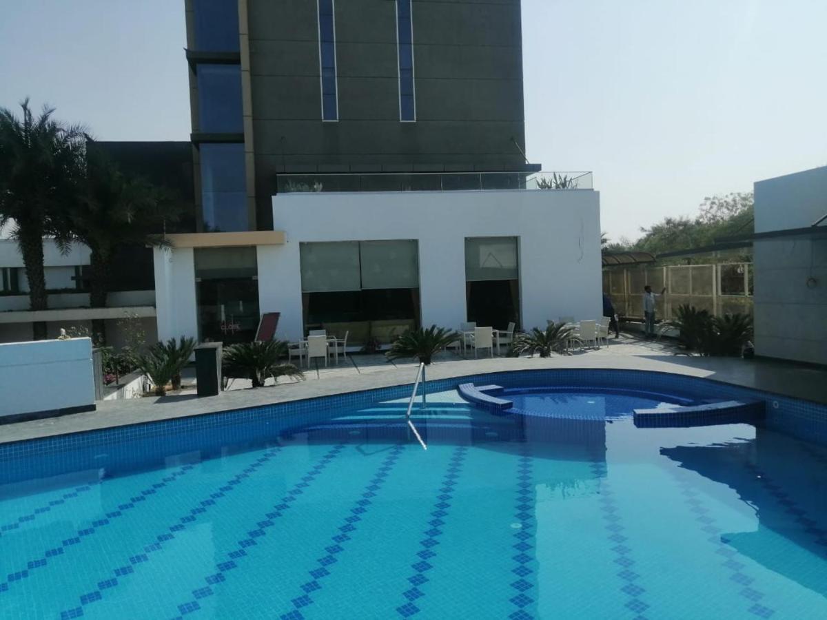 Hotel Kasturi Orchid Pal Bagian luar foto