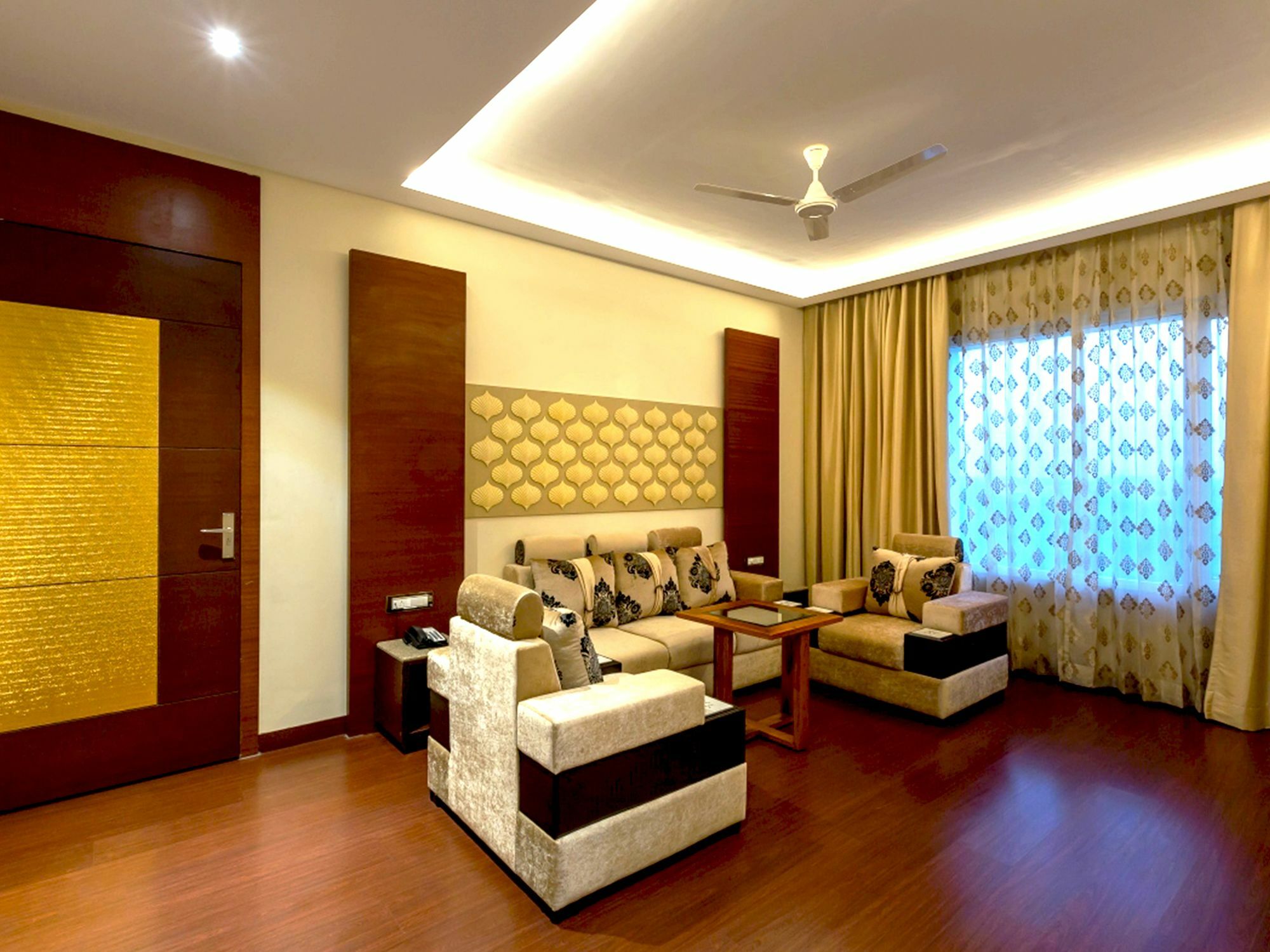 Hotel Kasturi Orchid Pal Bagian luar foto