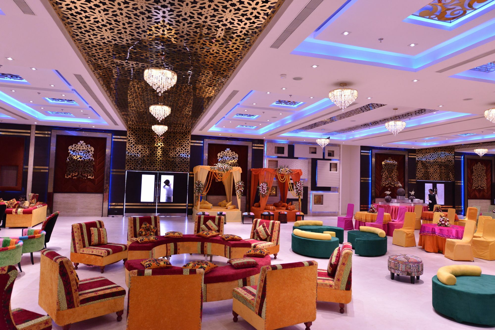 Hotel Kasturi Orchid Pal Bagian luar foto